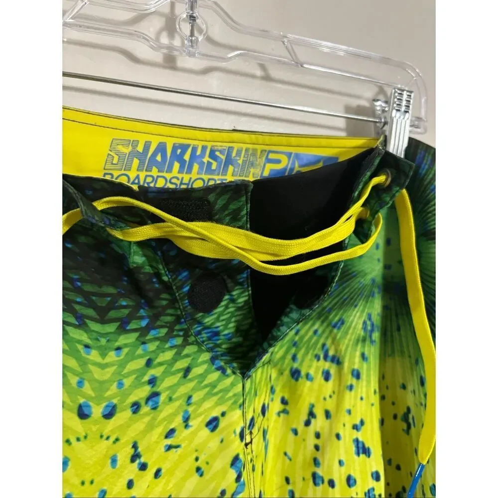 Pelagic Sharkskin Psycho Dorado Green Swimming Fishing Board Shorts Men's 36